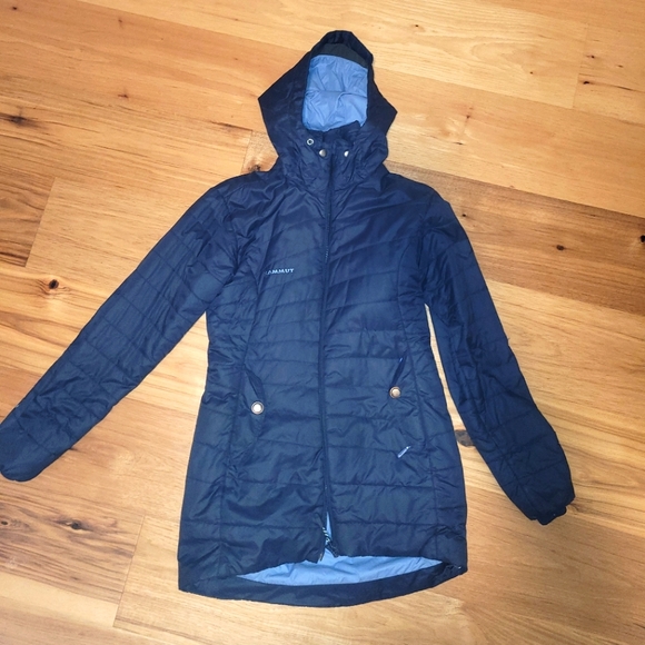 Mammut size small synthetic insulation jacket - Picture 1 of 3